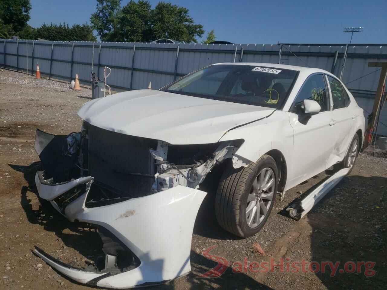 4T1B11HK1JU579068 2018 TOYOTA CAMRY