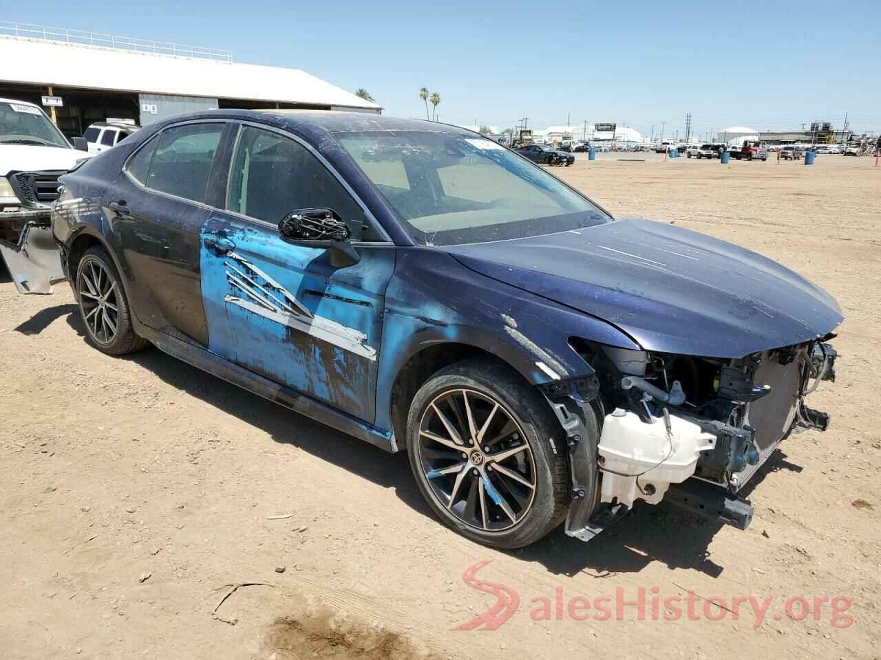 4T1G11AK2MU425652 2021 TOYOTA CAMRY