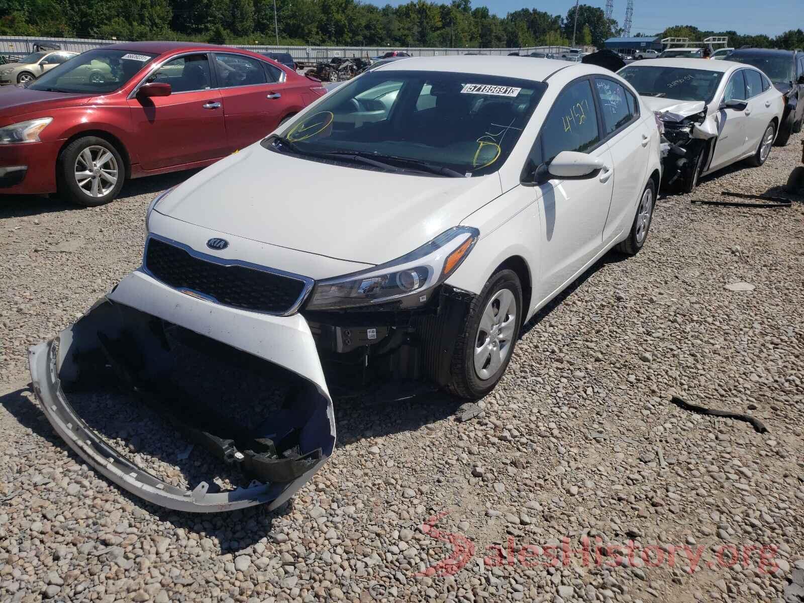 3KPFK4A75JE284810 2018 KIA FORTE