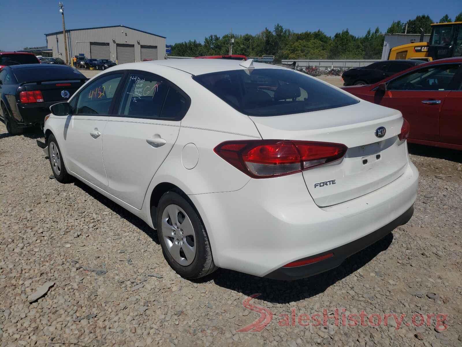 3KPFK4A75JE284810 2018 KIA FORTE