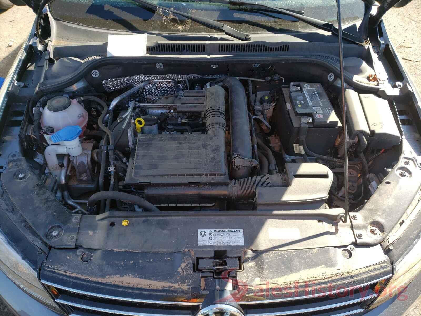 3VWDB7AJ3JM239131 2018 VOLKSWAGEN JETTA