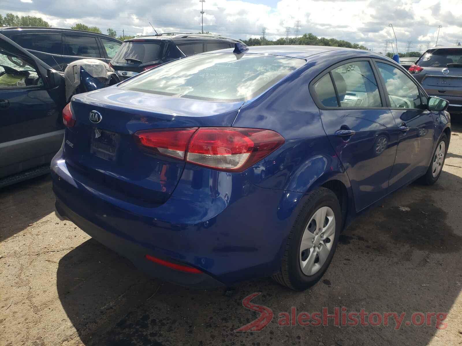 3KPFK4A7XJE259952 2018 KIA FORTE