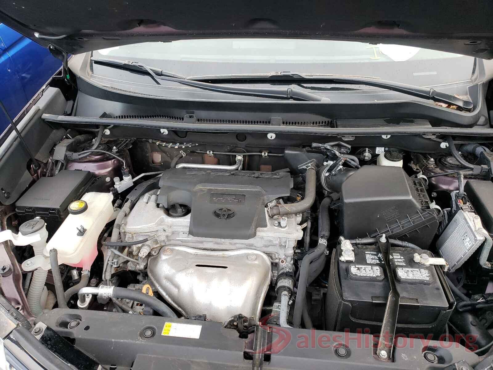 2T3RFREVXHW615998 2017 TOYOTA RAV4