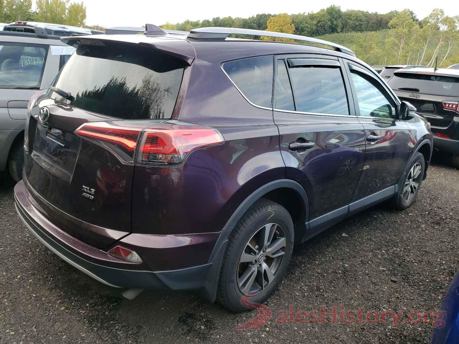 2T3RFREVXHW615998 2017 TOYOTA RAV4