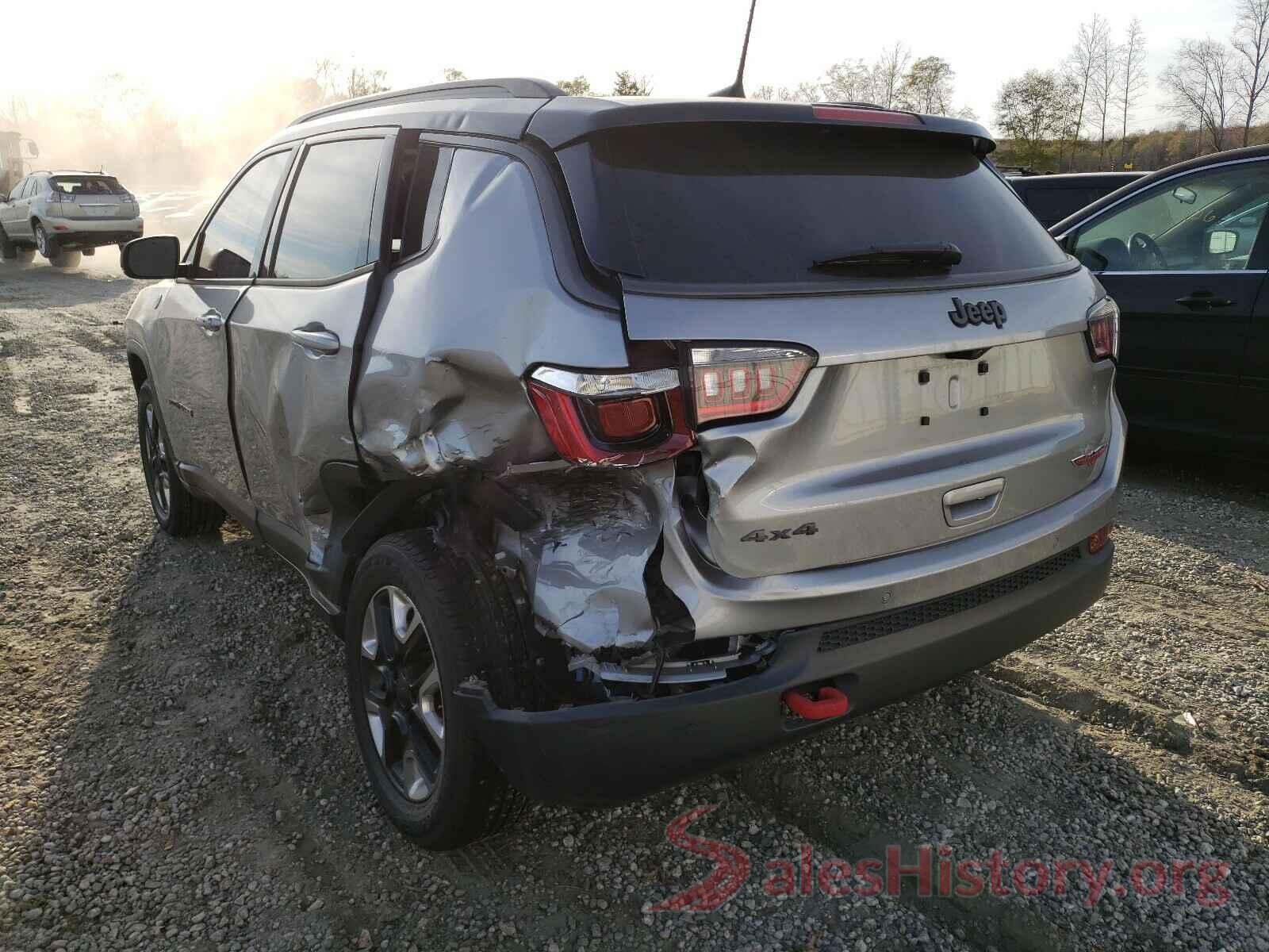 3C4NJDDB9JT230209 2018 JEEP COMPASS