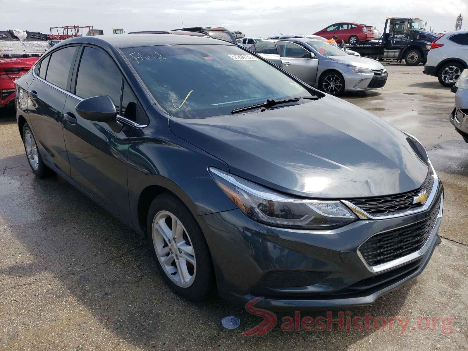 1G1BE5SM2J7106877 2018 CHEVROLET CRUZE