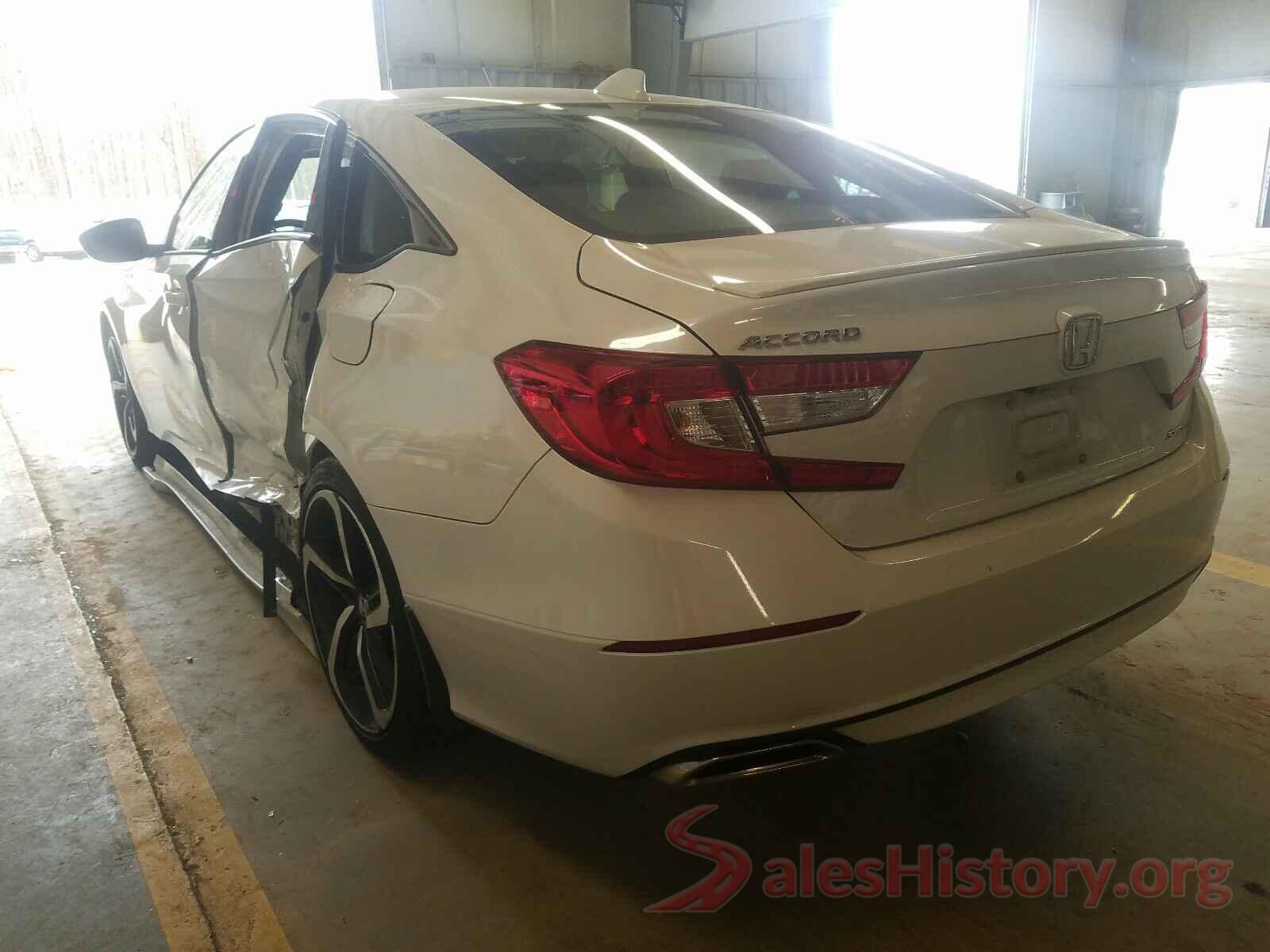 1HGCV1F35JA160393 2018 HONDA ACCORD