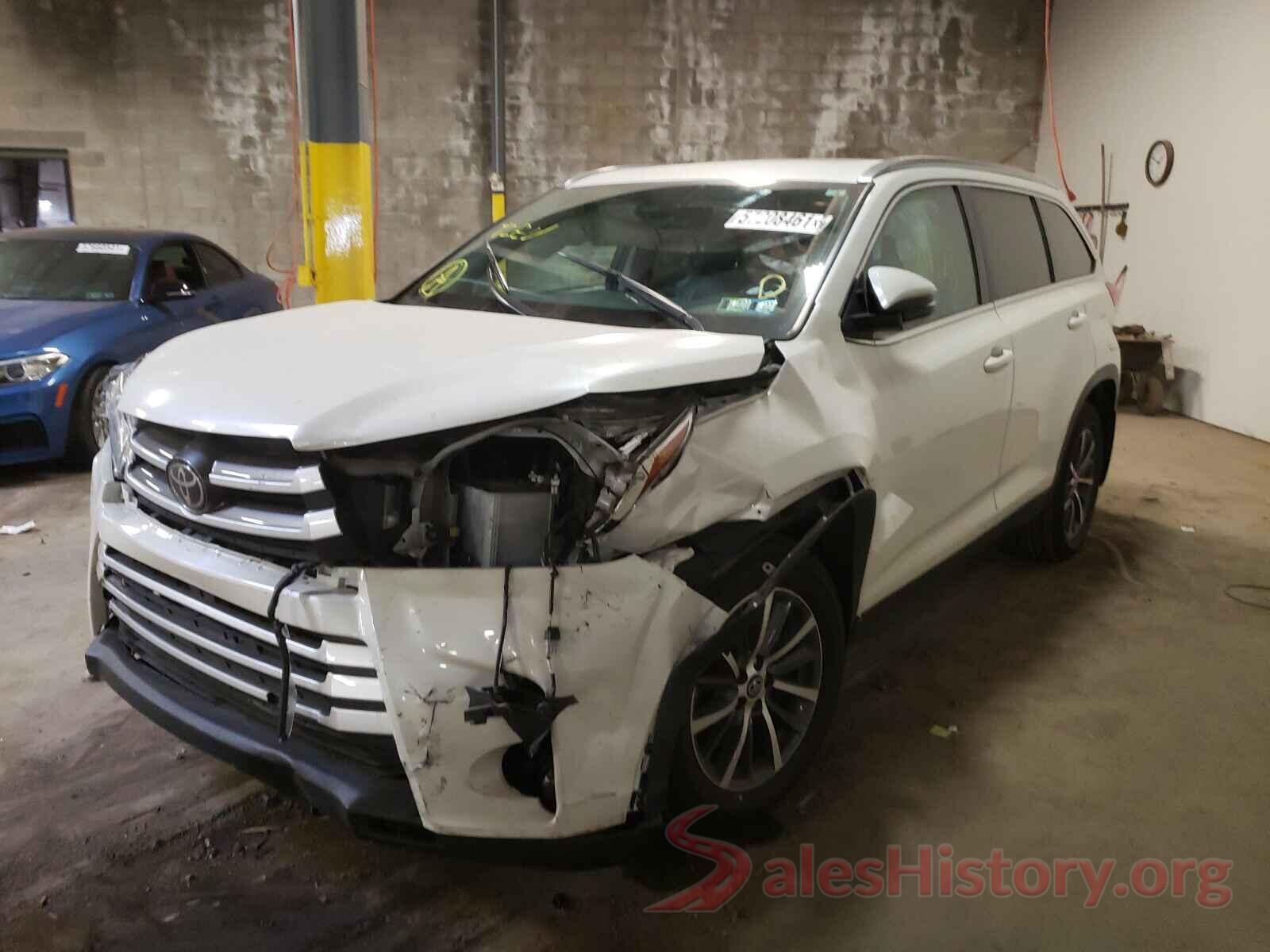 5TDJZRFH9KS608109 2019 TOYOTA HIGHLANDER