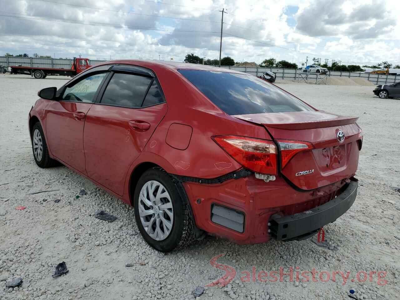 5YFBURHE5JP815576 2018 TOYOTA COROLLA