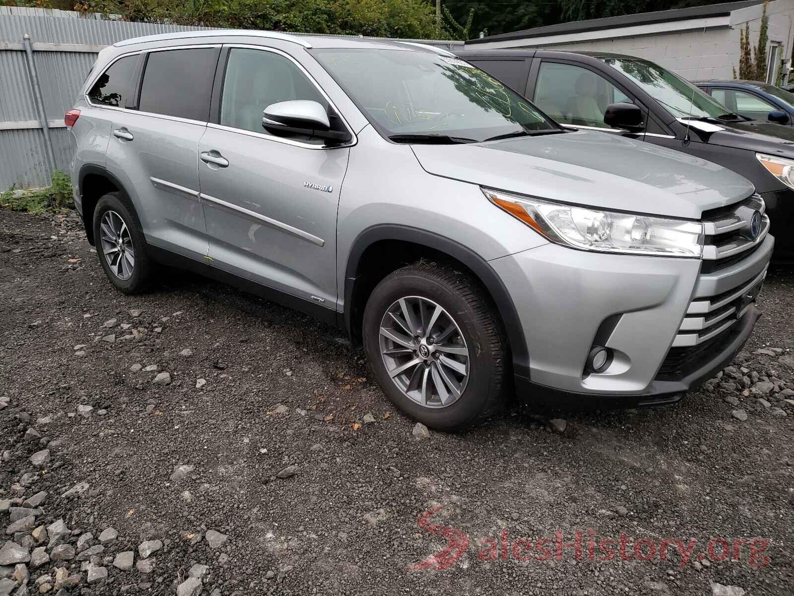 5TDJGRFH2KS065725 2019 TOYOTA HIGHLANDER