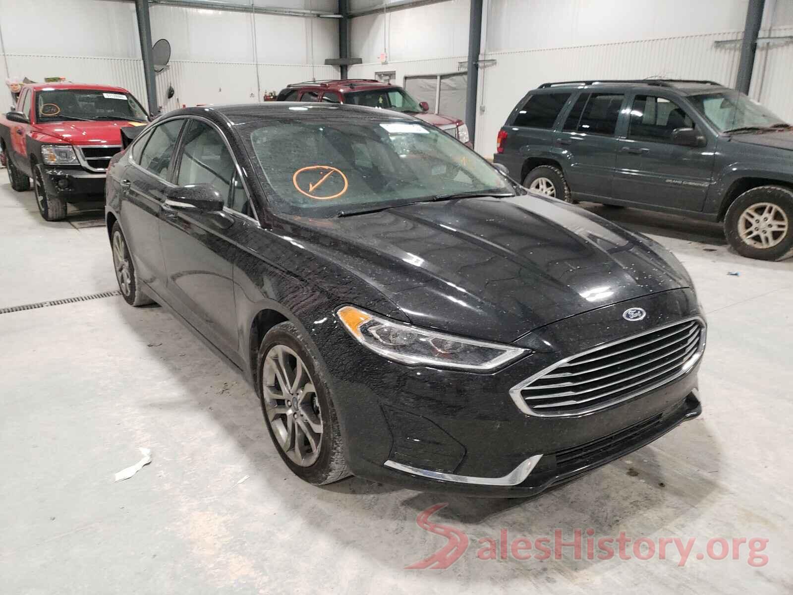 3FA6P0CD8KR219379 2019 FORD FUSION