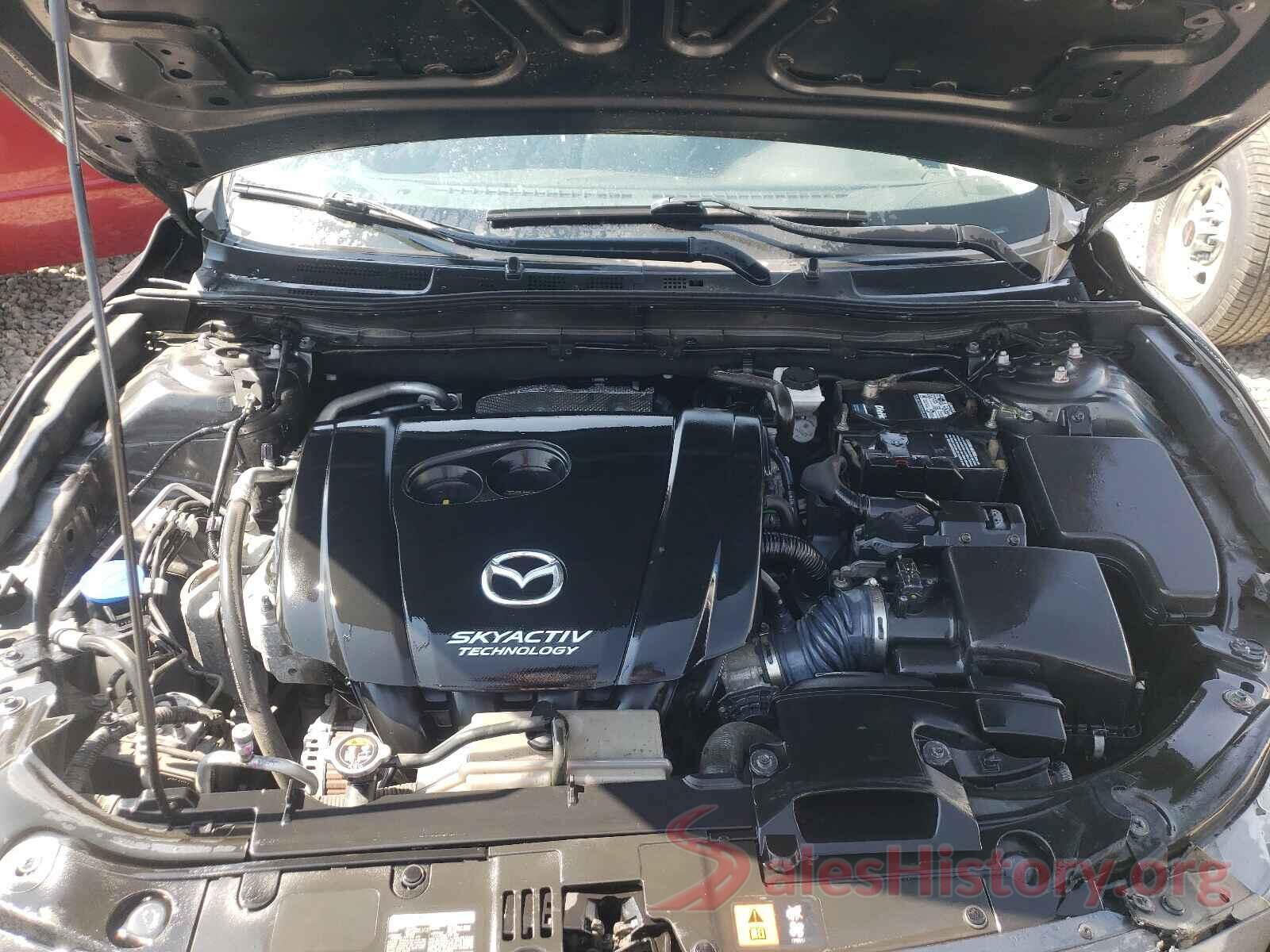 3MZBN1L33JM179605 2018 MAZDA 3