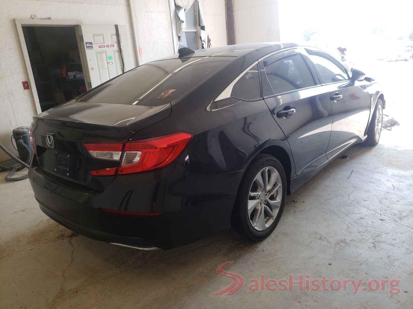 1HGCV1F10JA005619 2018 HONDA ACCORD