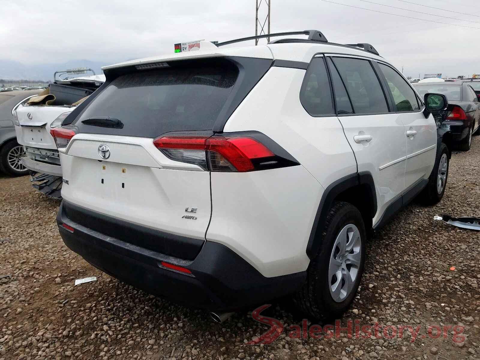 JTMF1RFV7KD005819 2019 TOYOTA RAV4 LE