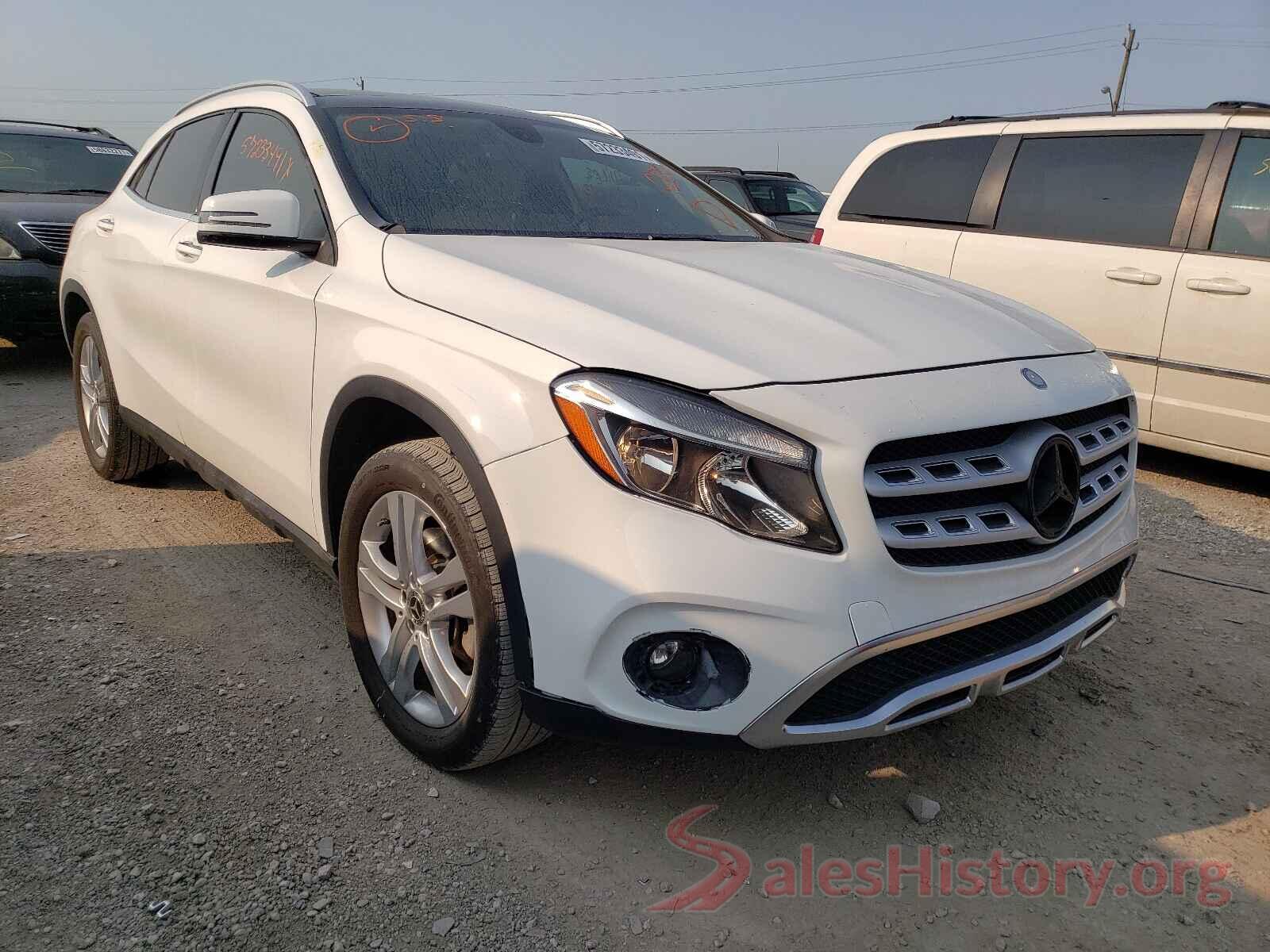 WDCTG4GBXJJ478021 2018 MERCEDES-BENZ GLA-CLASS