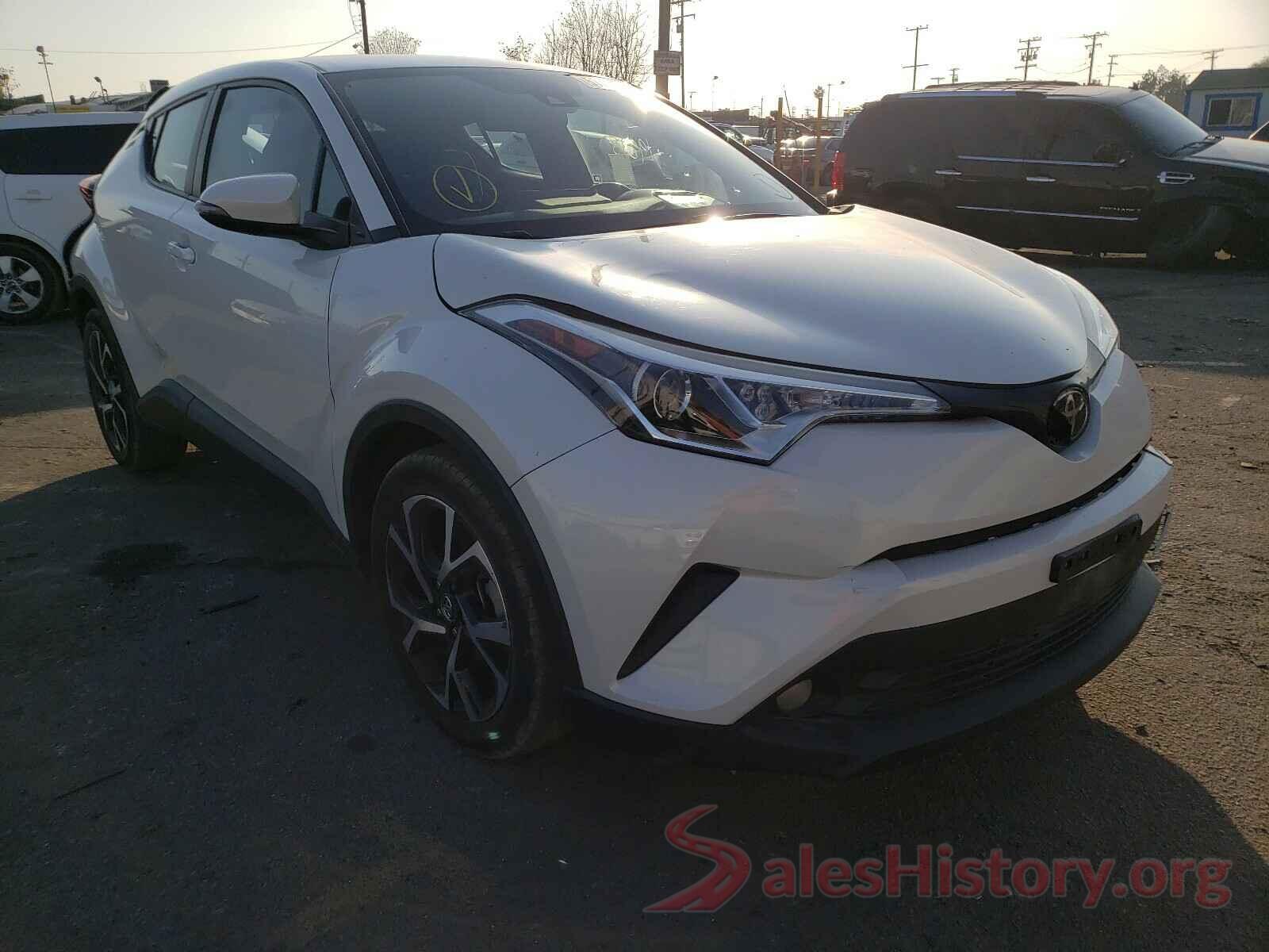 NMTKHMBX7JR047719 2018 TOYOTA C-HR