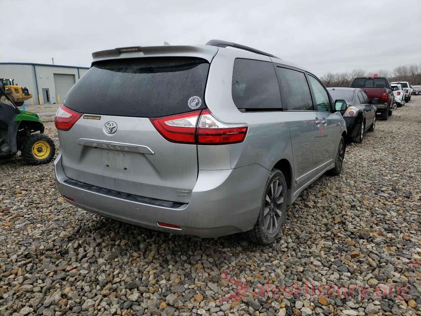 5TDDZ3DC0KS220249 2019 TOYOTA SIENNA