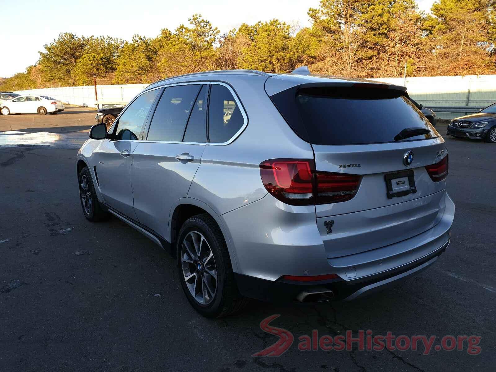 5UXKR2C58J0Z18922 2018 BMW X5