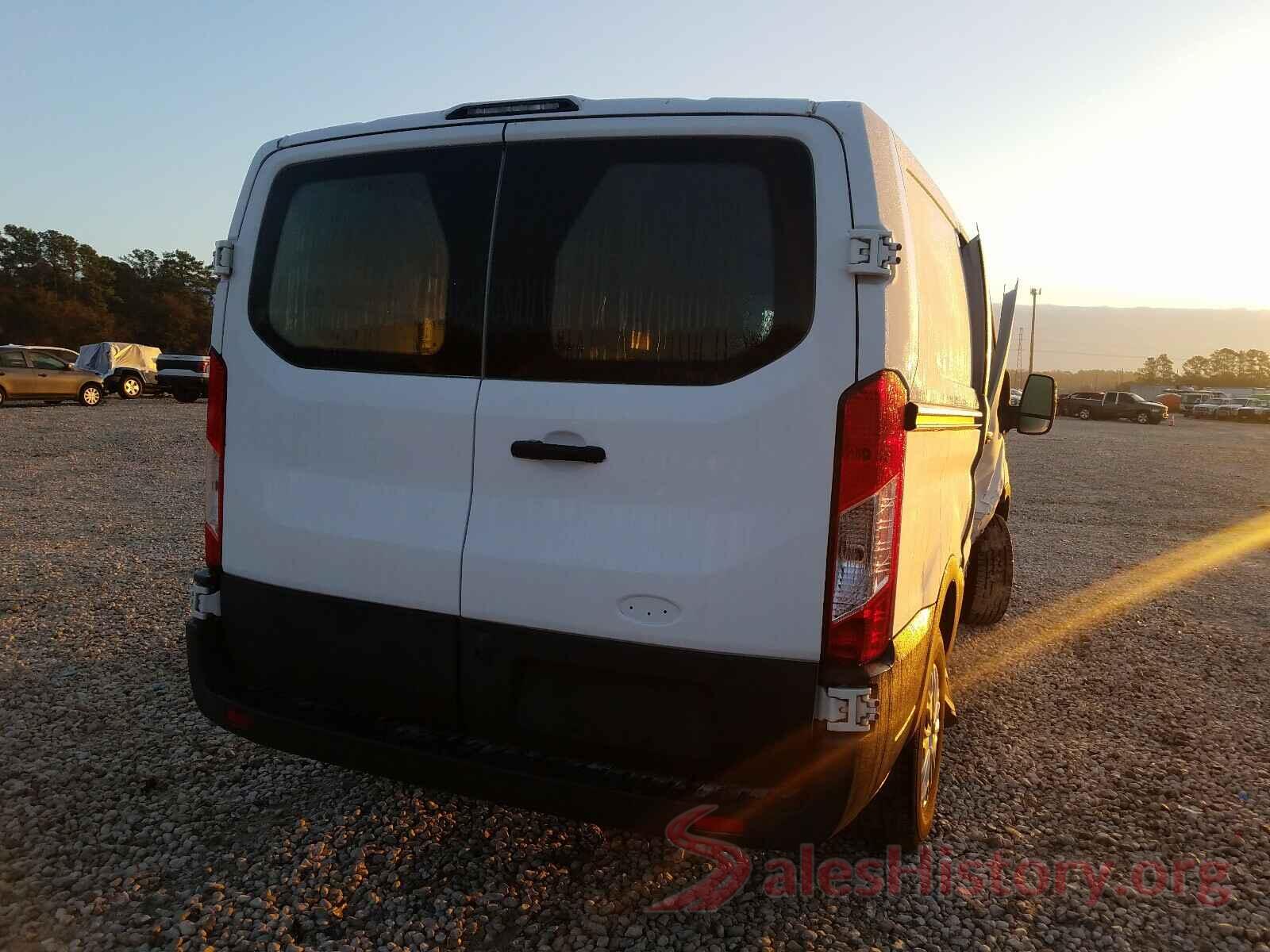 1FTYR1YM7HKA78118 2017 FORD TRANSIT CO