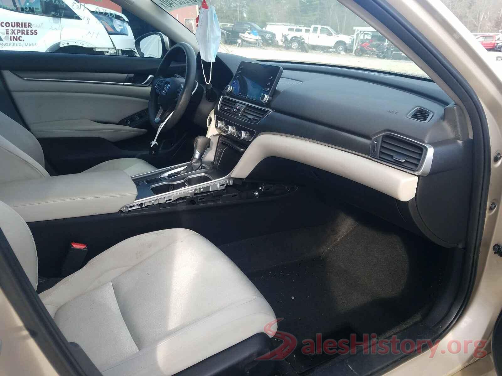 1HGCV1F10JA079994 2018 HONDA ACCORD