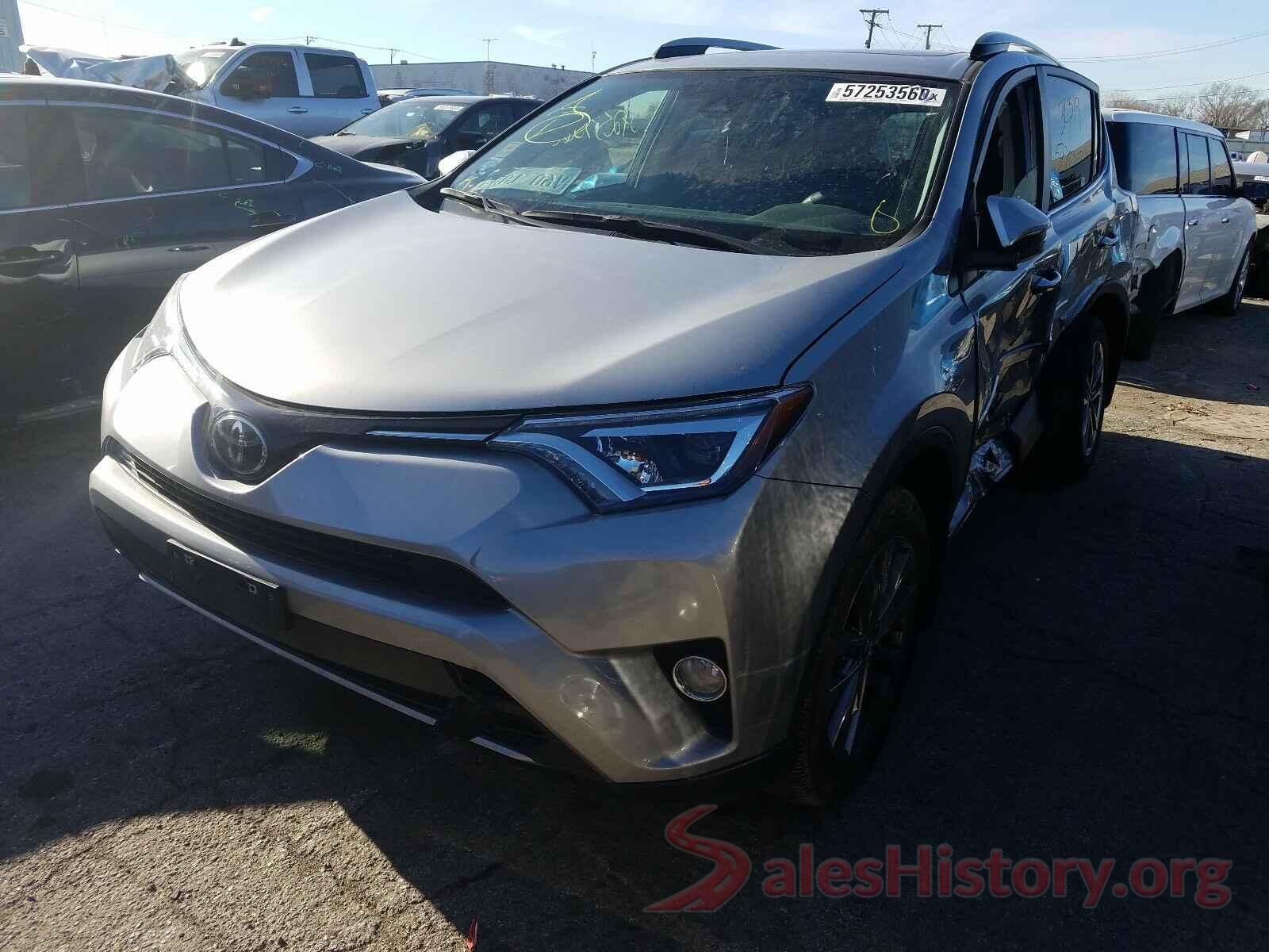 JTMDFREV9JJ217714 2018 TOYOTA RAV4