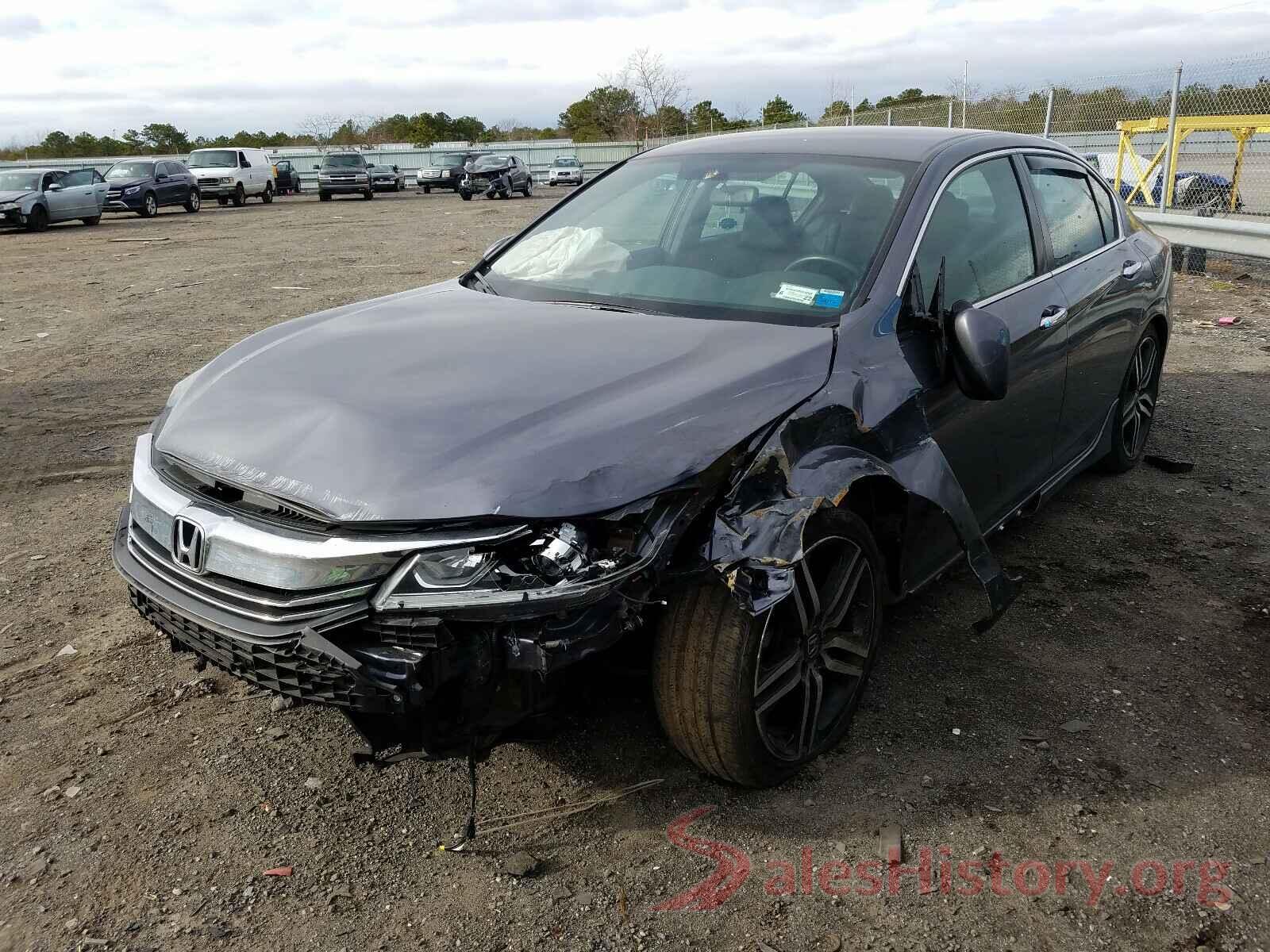 1HGCR2F5XHA122647 2017 HONDA ACCORD