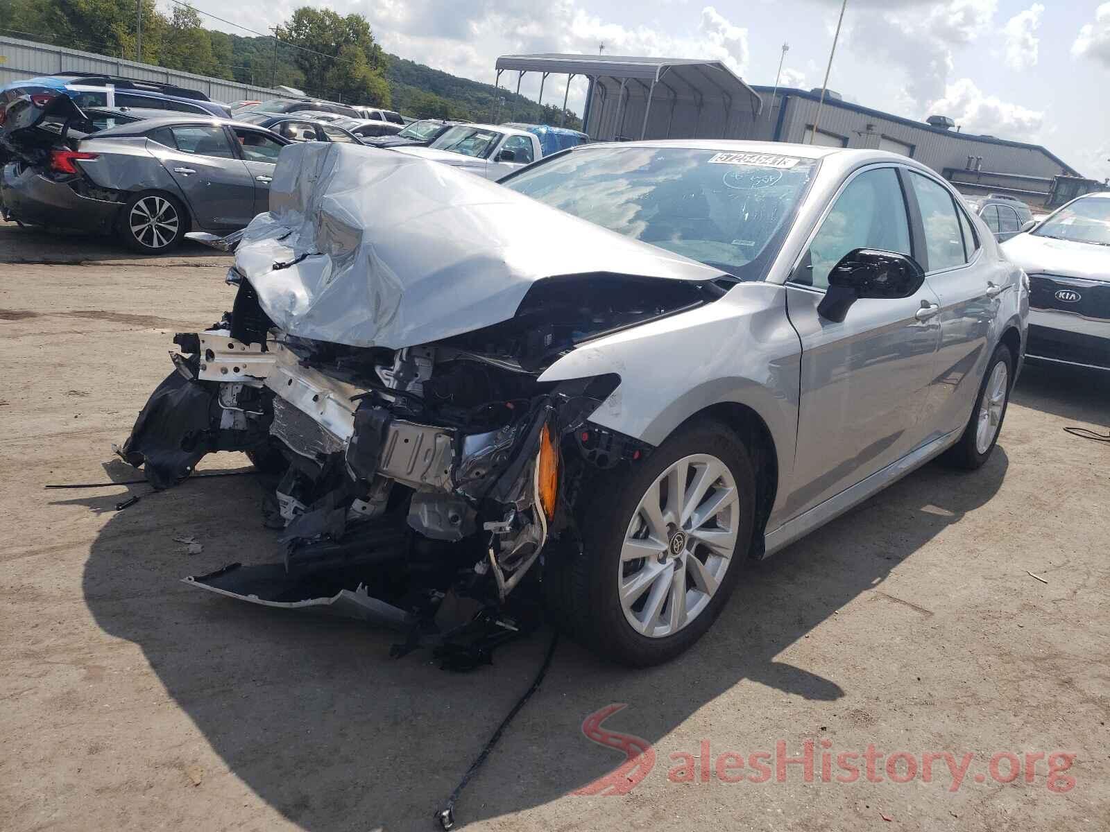 4T1C11AK2MU575615 2021 TOYOTA CAMRY