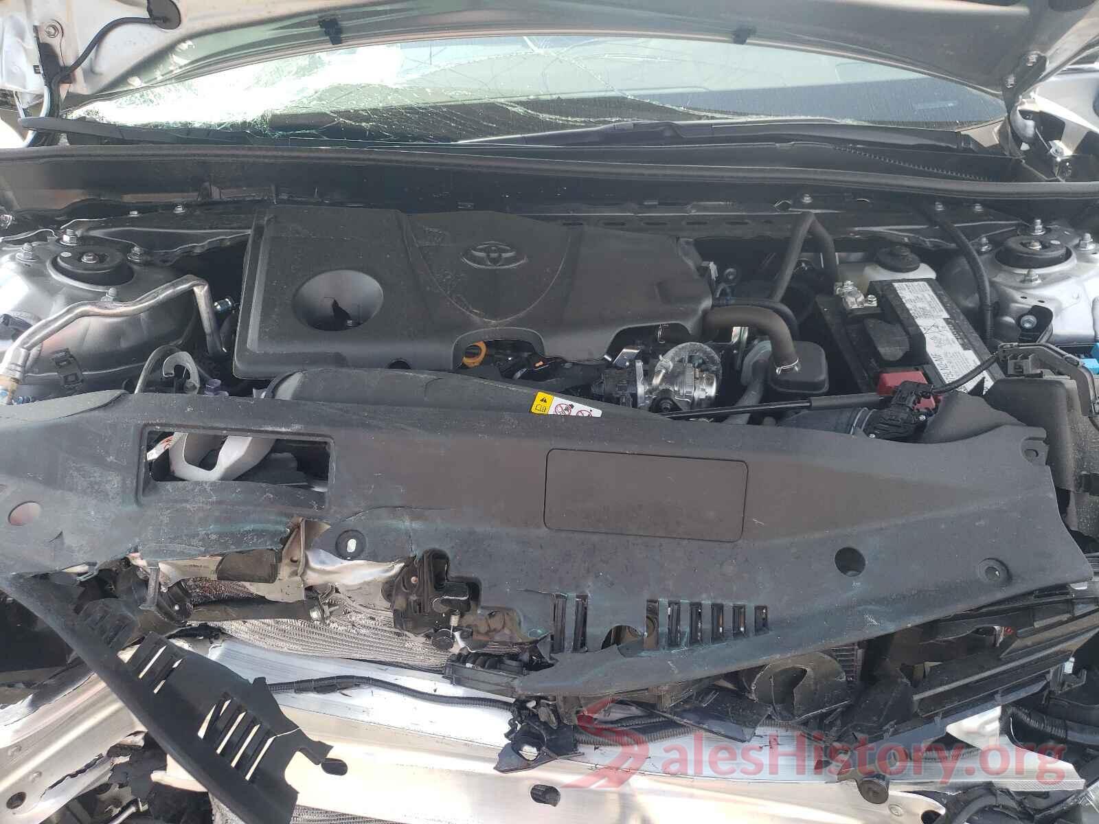 4T1C11AK2MU575615 2021 TOYOTA CAMRY