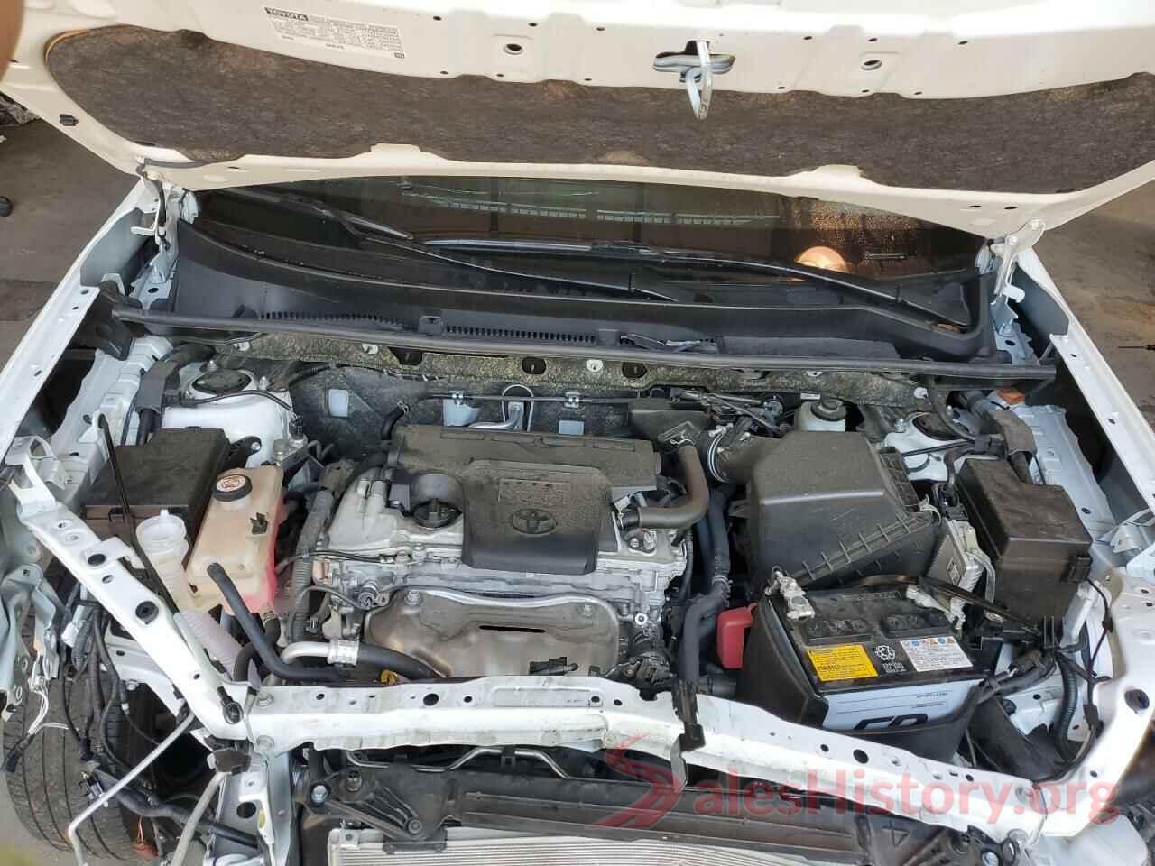 JTMBFREV9JJ225089 2018 TOYOTA RAV4