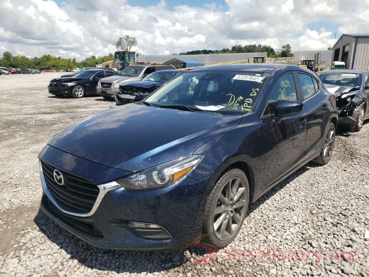 3MZBN1L34JM260578 2018 MAZDA 3