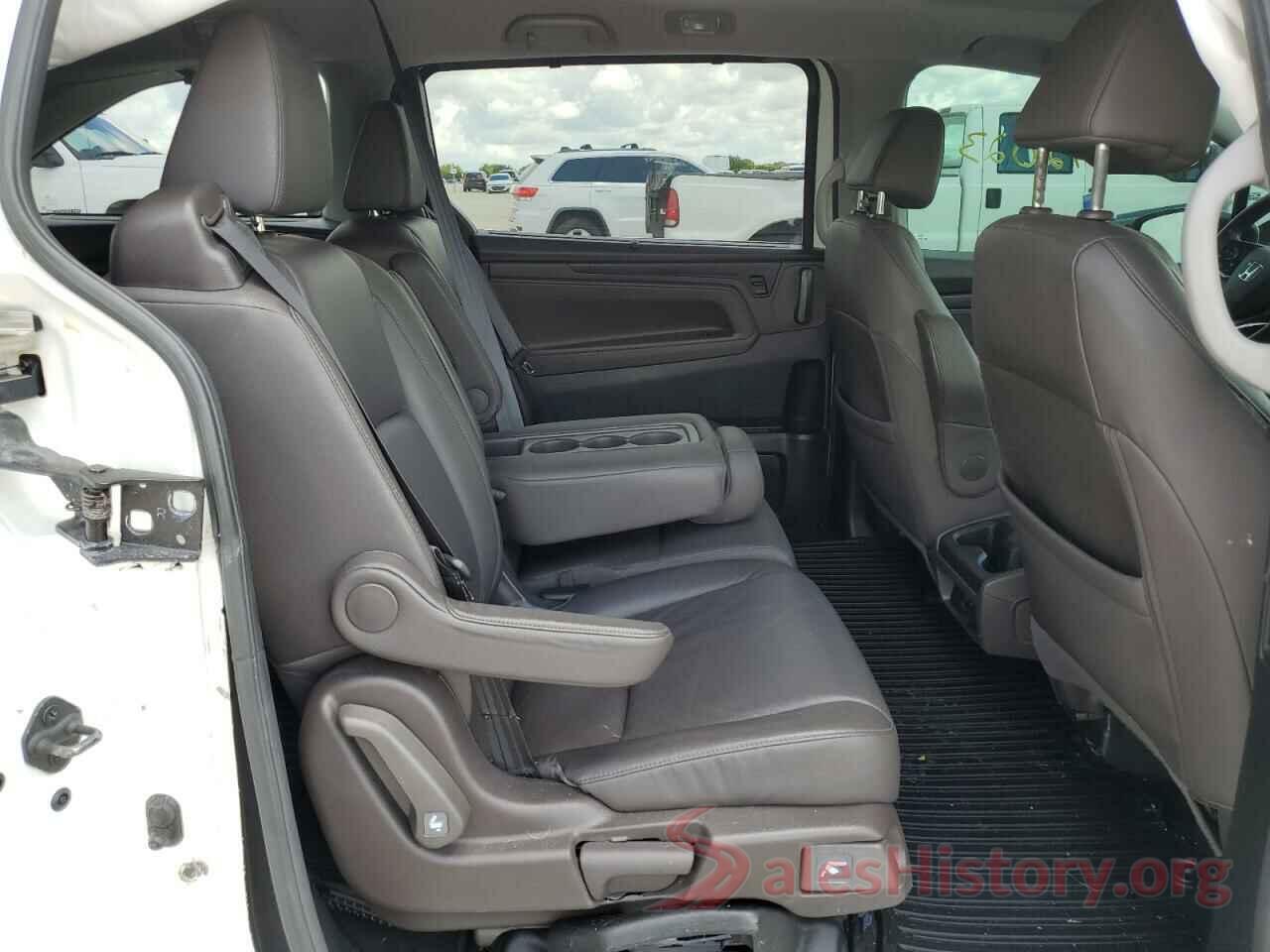 5FNRL6H79JB086639 2018 HONDA ODYSSEY