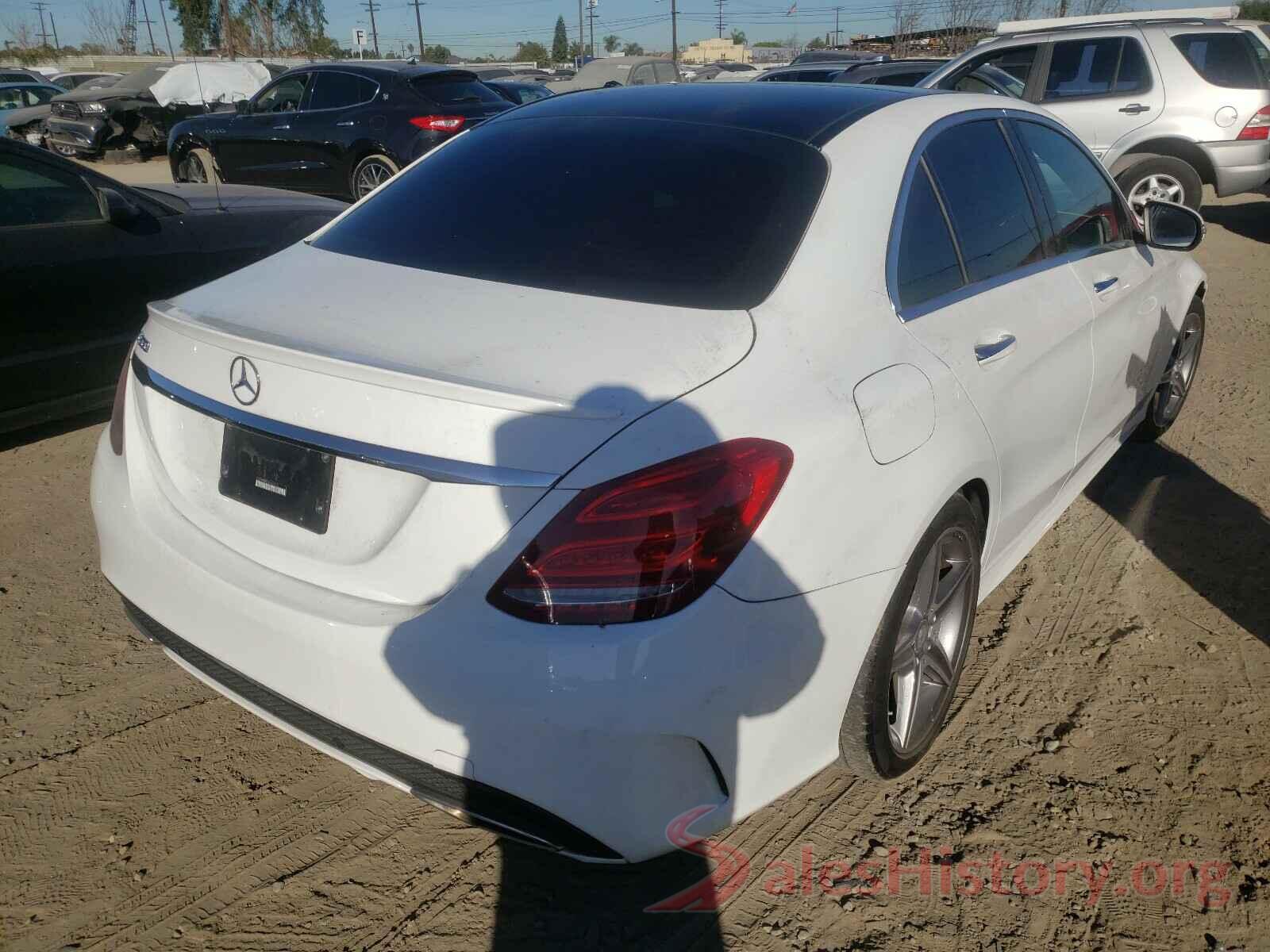 55SWF4JB5JU258502 2018 MERCEDES-BENZ C CLASS