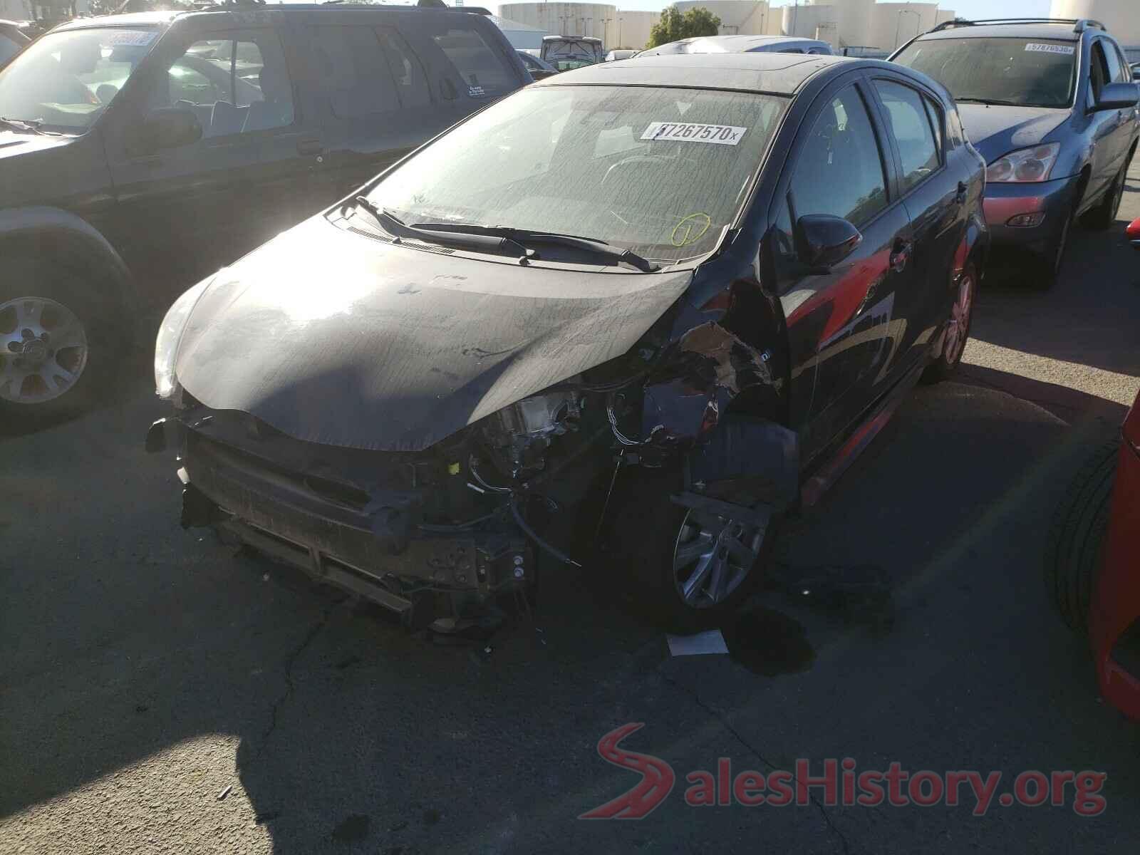 JTDKDTB31H1592195 2017 TOYOTA PRIUS