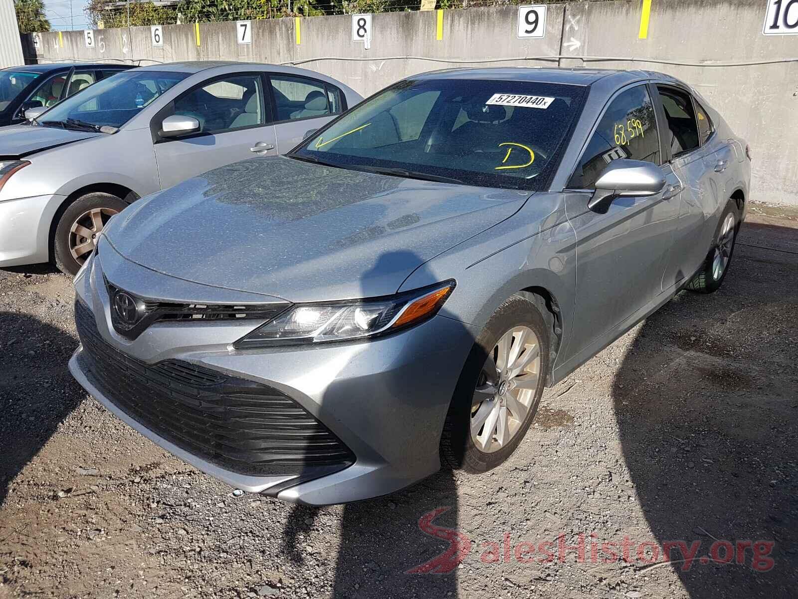 4T1B11HK8JU528134 2018 TOYOTA CAMRY