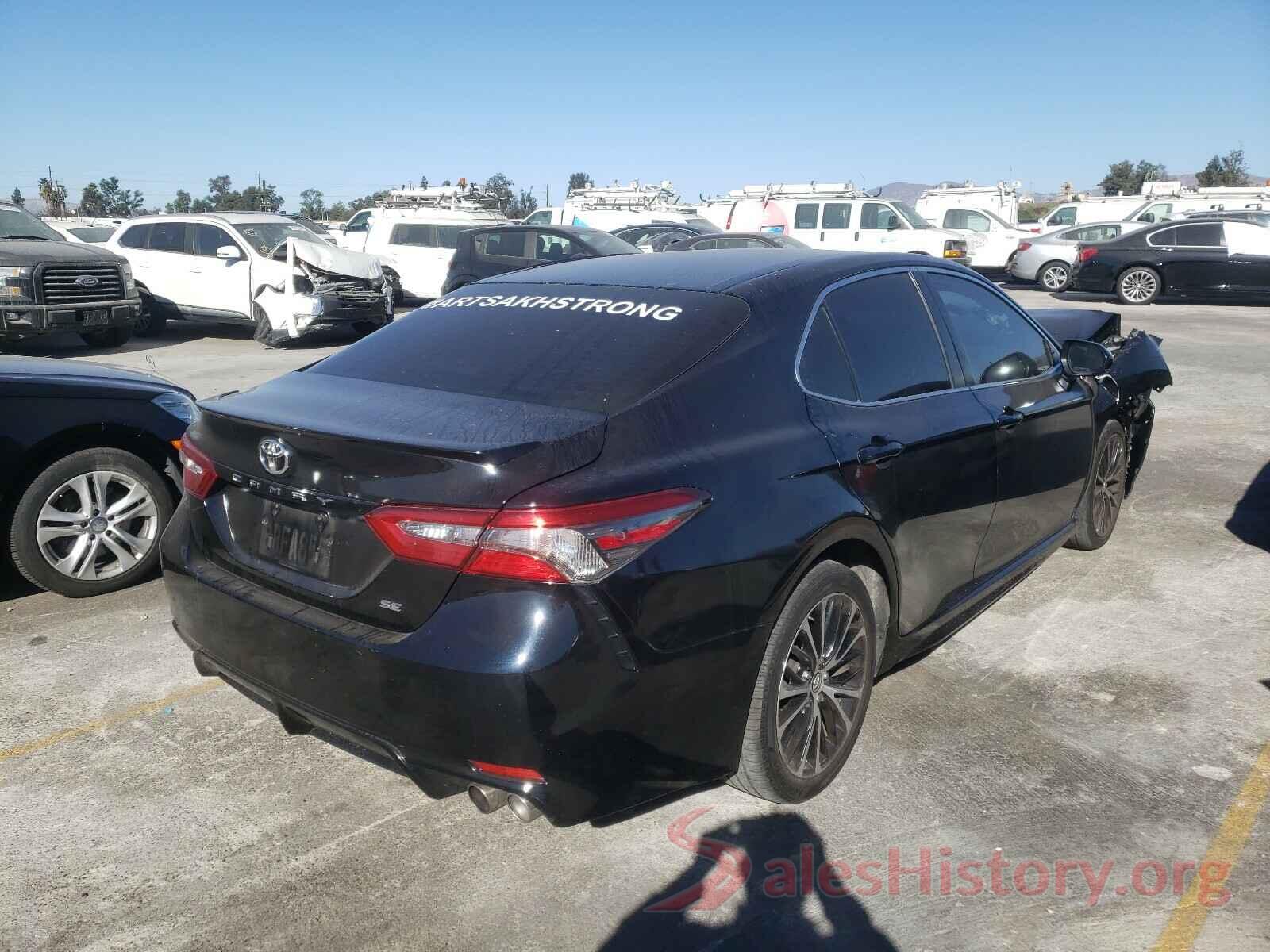 JTNB11HK9J3049601 2018 TOYOTA CAMRY