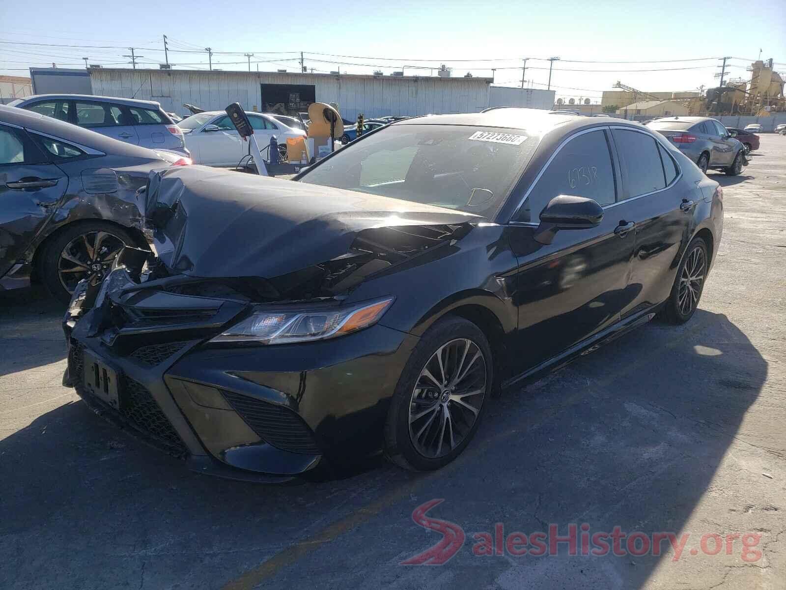 JTNB11HK9J3049601 2018 TOYOTA CAMRY