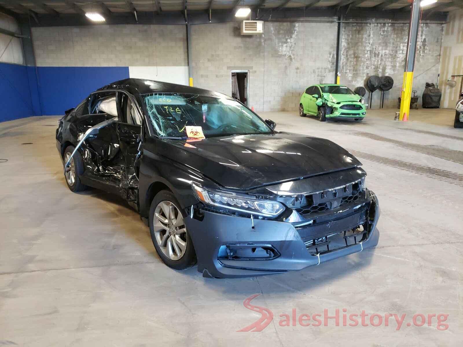 1HGCV1F11KA033513 2019 HONDA ACCORD