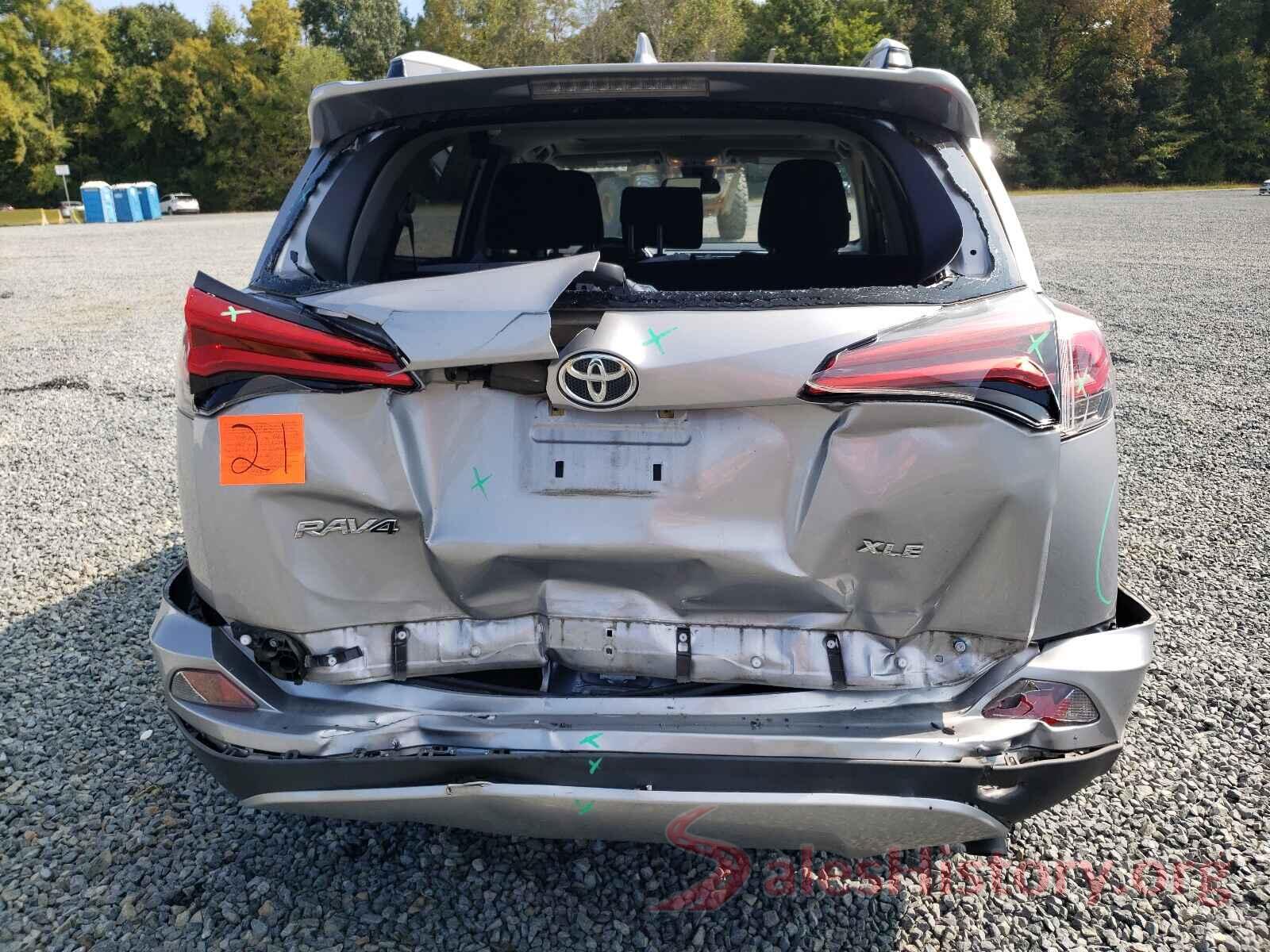 JTMWFREV7JD116971 2018 TOYOTA RAV4