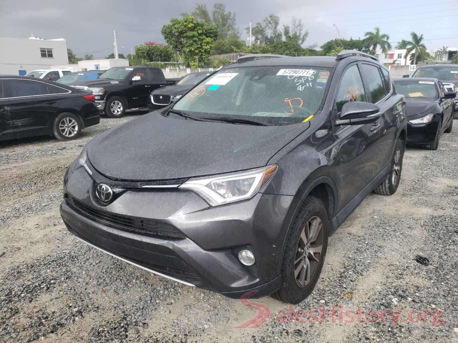 2T3WFREV9JW410276 2018 TOYOTA RAV4