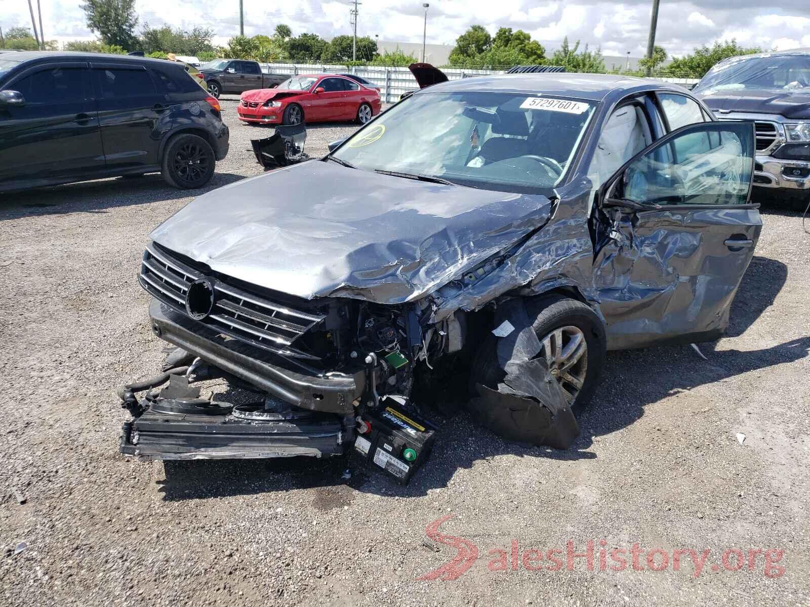 3VW2B7AJ9JM263778 2018 VOLKSWAGEN JETTA