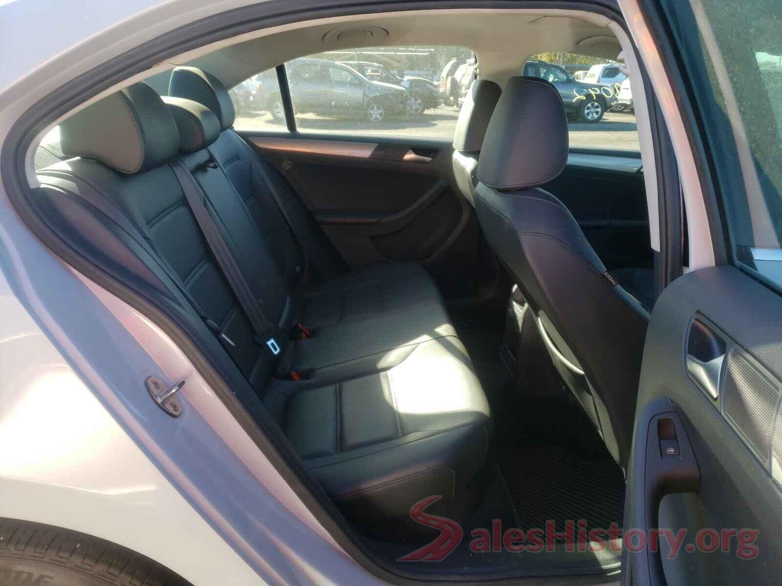 3VWDB7AJ8HM405587 2017 VOLKSWAGEN JETTA