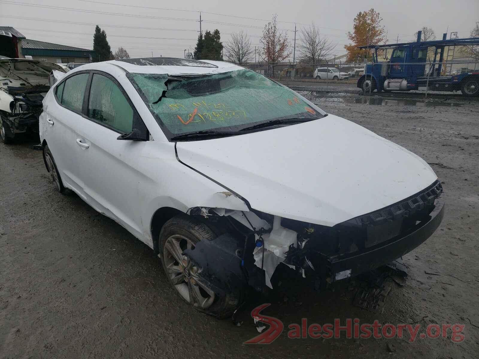 5NPD84LF6JH353235 2018 HYUNDAI ELANTRA