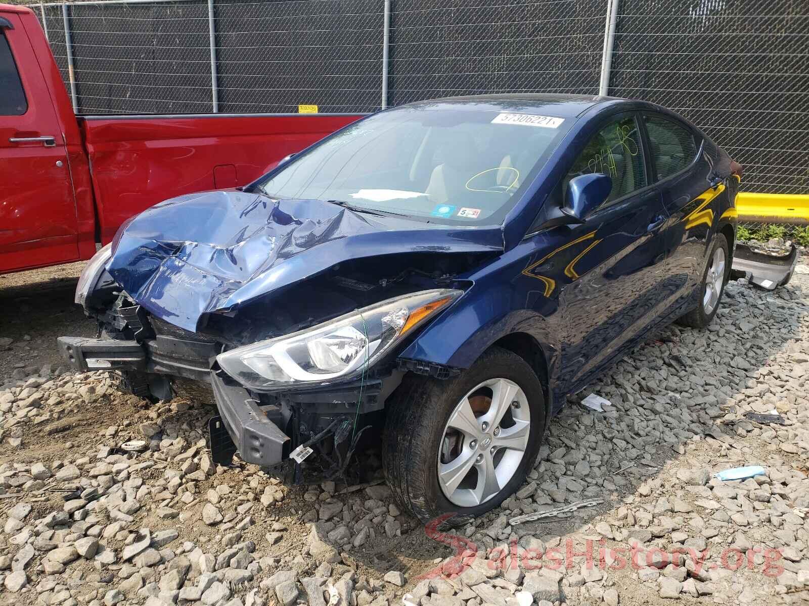 5NPDH4AE8GH783352 2016 HYUNDAI ELANTRA