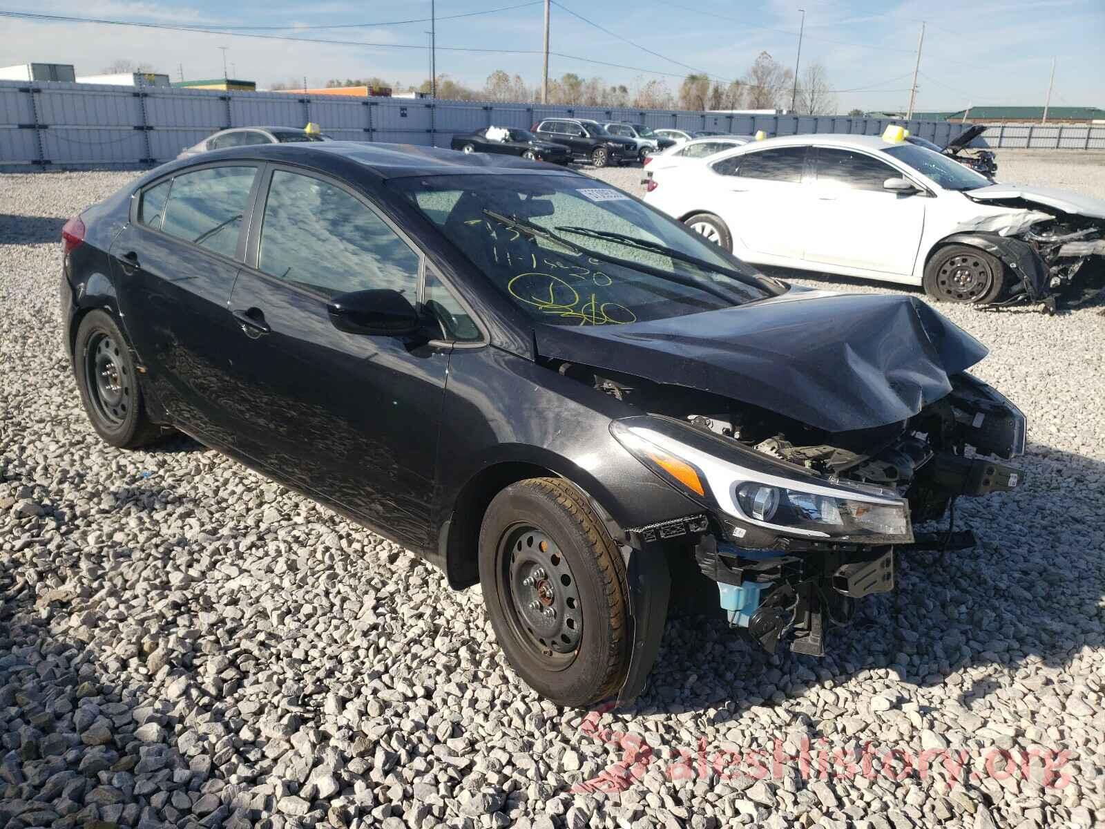 3KPFL4A71JE249176 2018 KIA FORTE