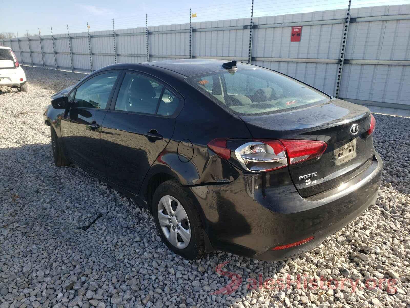 3KPFL4A71JE249176 2018 KIA FORTE