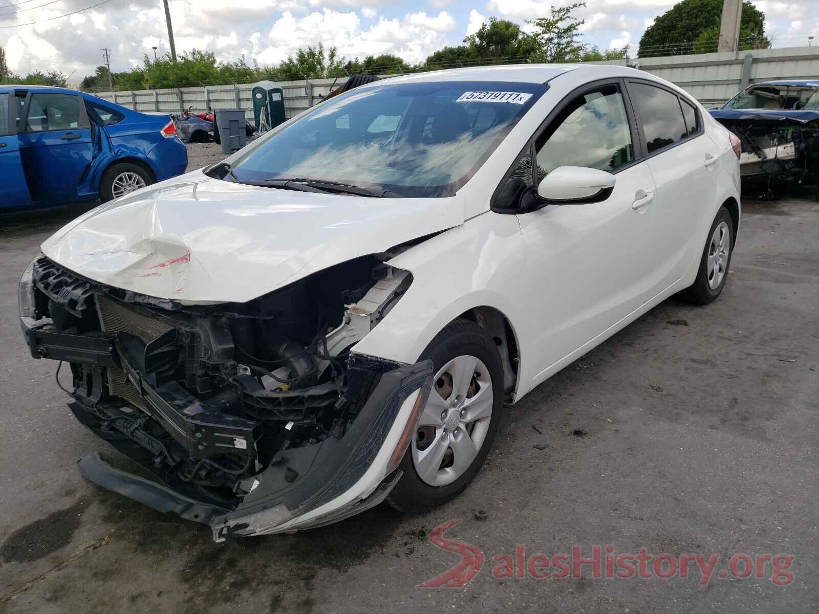 3KPFK4A78HE110093 2017 KIA FORTE