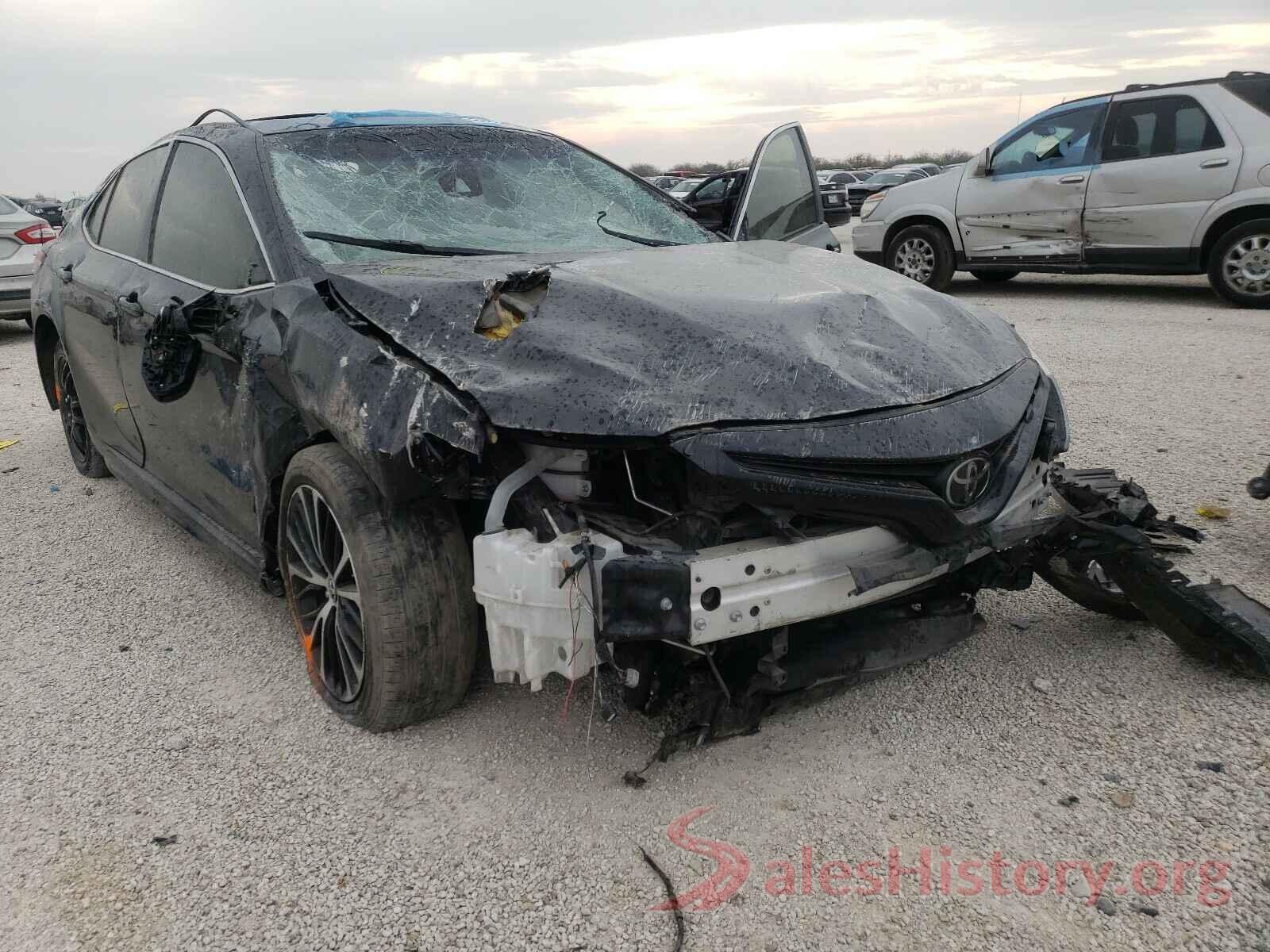 JTNB11HK7J3007850 2018 TOYOTA CAMRY