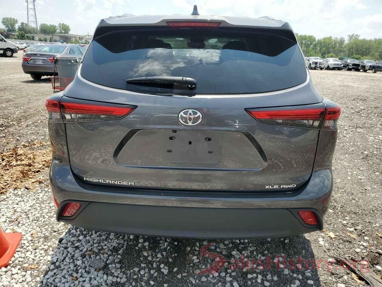 5TDGZRBH3MS545396 2021 TOYOTA HIGHLANDER