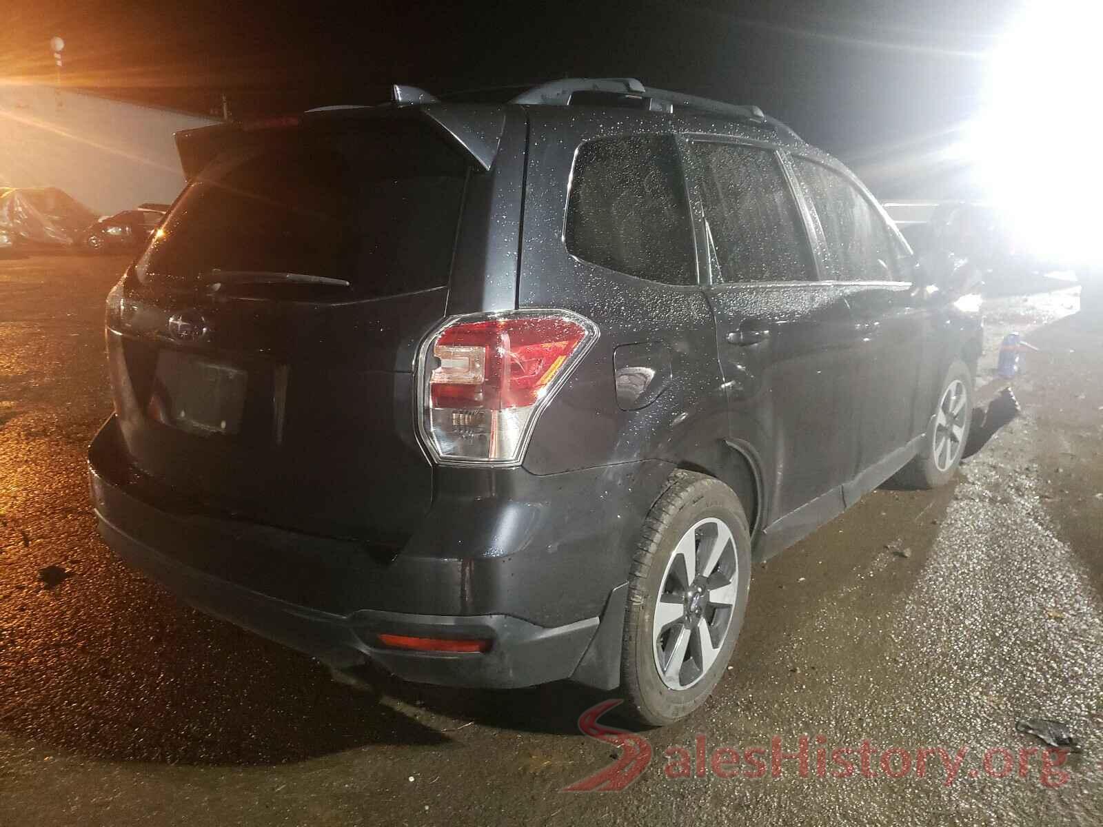 JF2SJAGC8JH514680 2018 SUBARU FORESTER