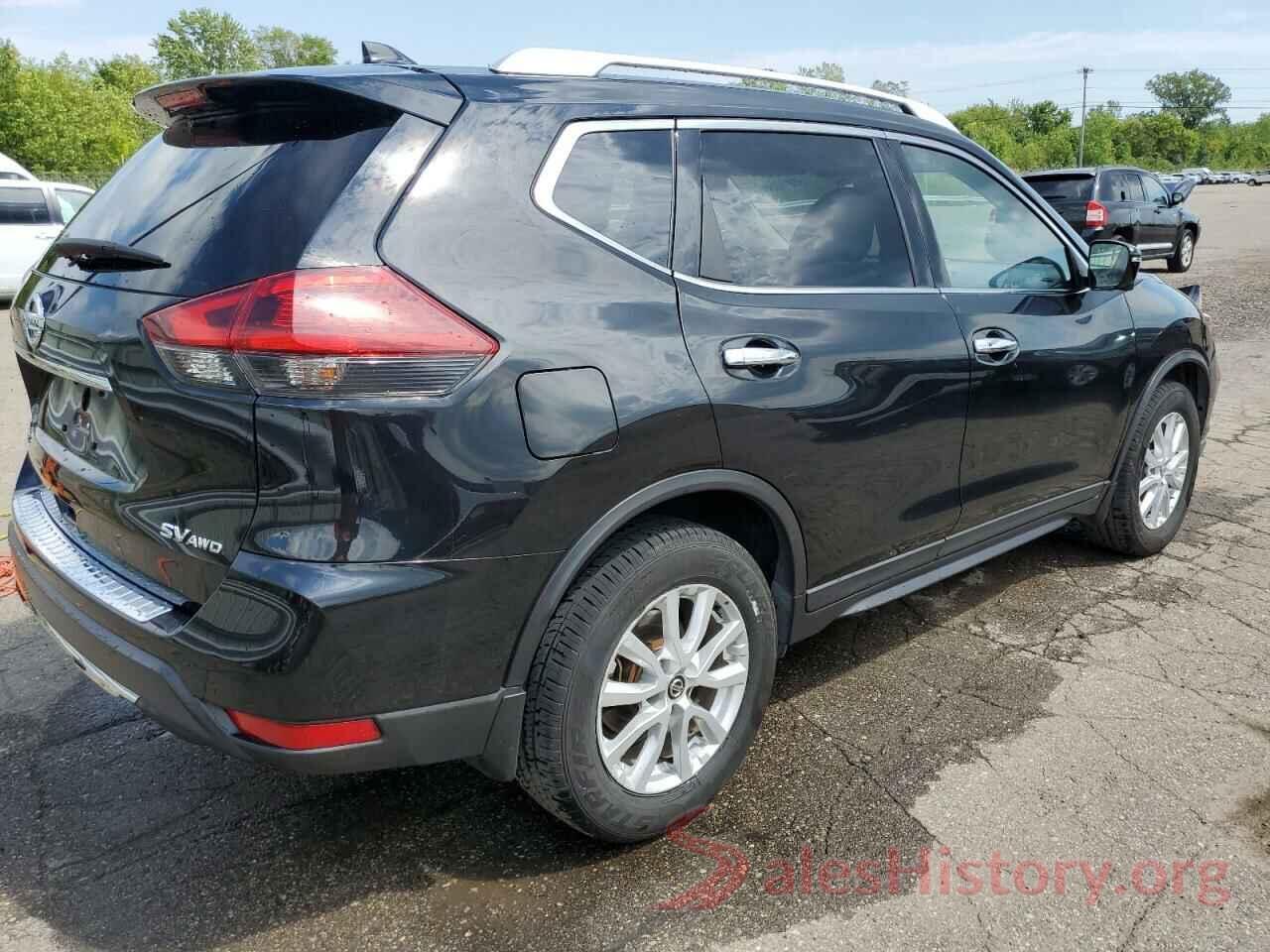 KNMAT2MV1JP565136 2018 NISSAN ROGUE